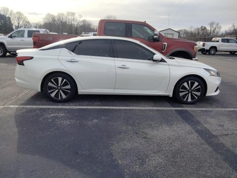 used 2020 Nissan Altima car