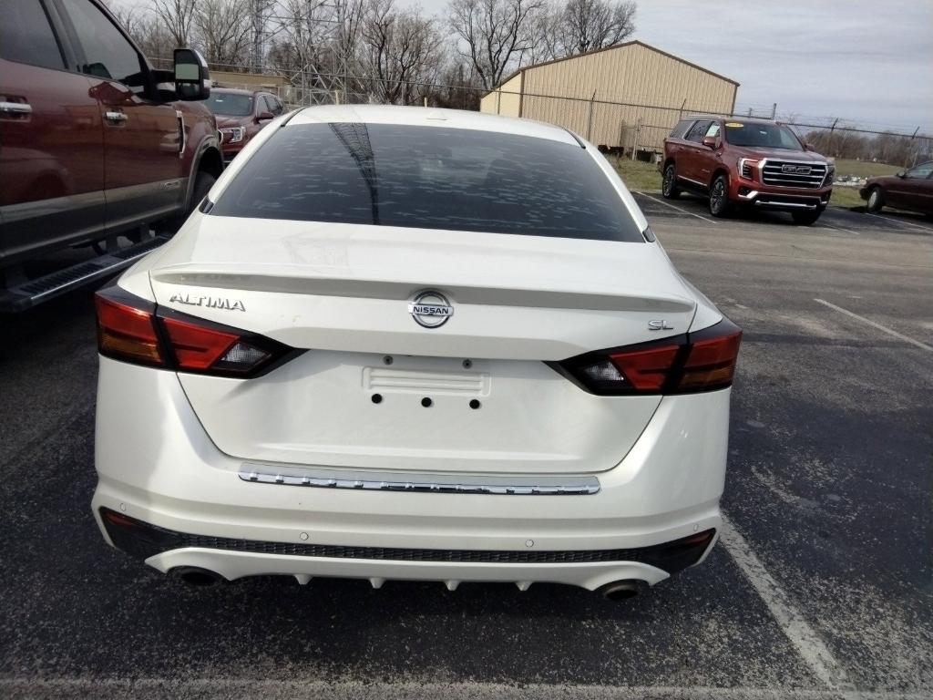 used 2020 Nissan Altima car