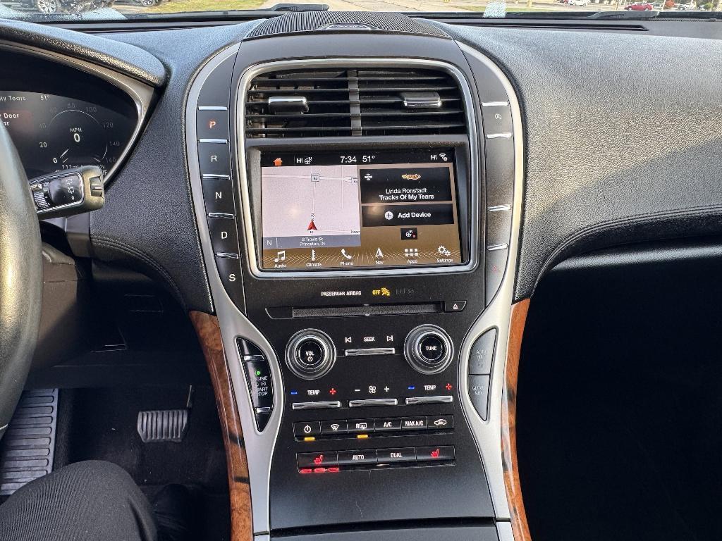 used 2019 Lincoln Nautilus car, priced at $23,995