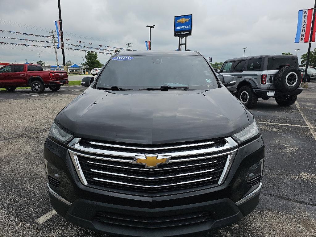 used 2023 Chevrolet Traverse car, priced at $33,520