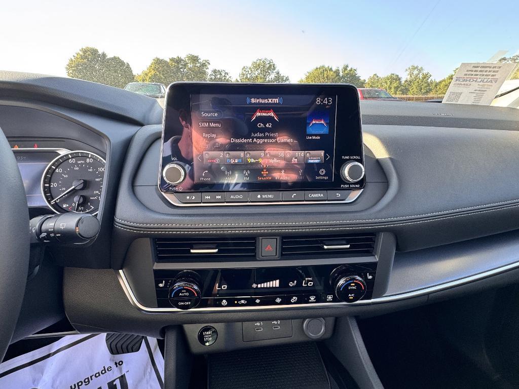 used 2024 Nissan Rogue car