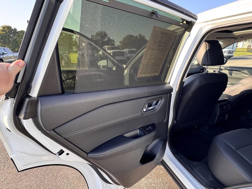 used 2024 Nissan Rogue car