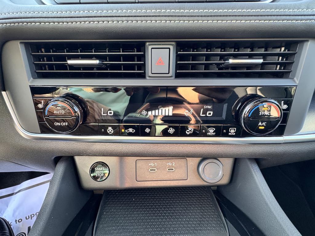 used 2024 Nissan Rogue car