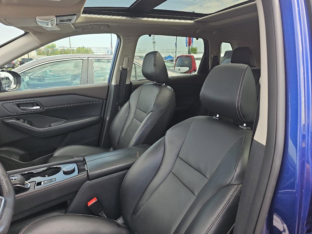 used 2023 Nissan Rogue car, priced at $25,995