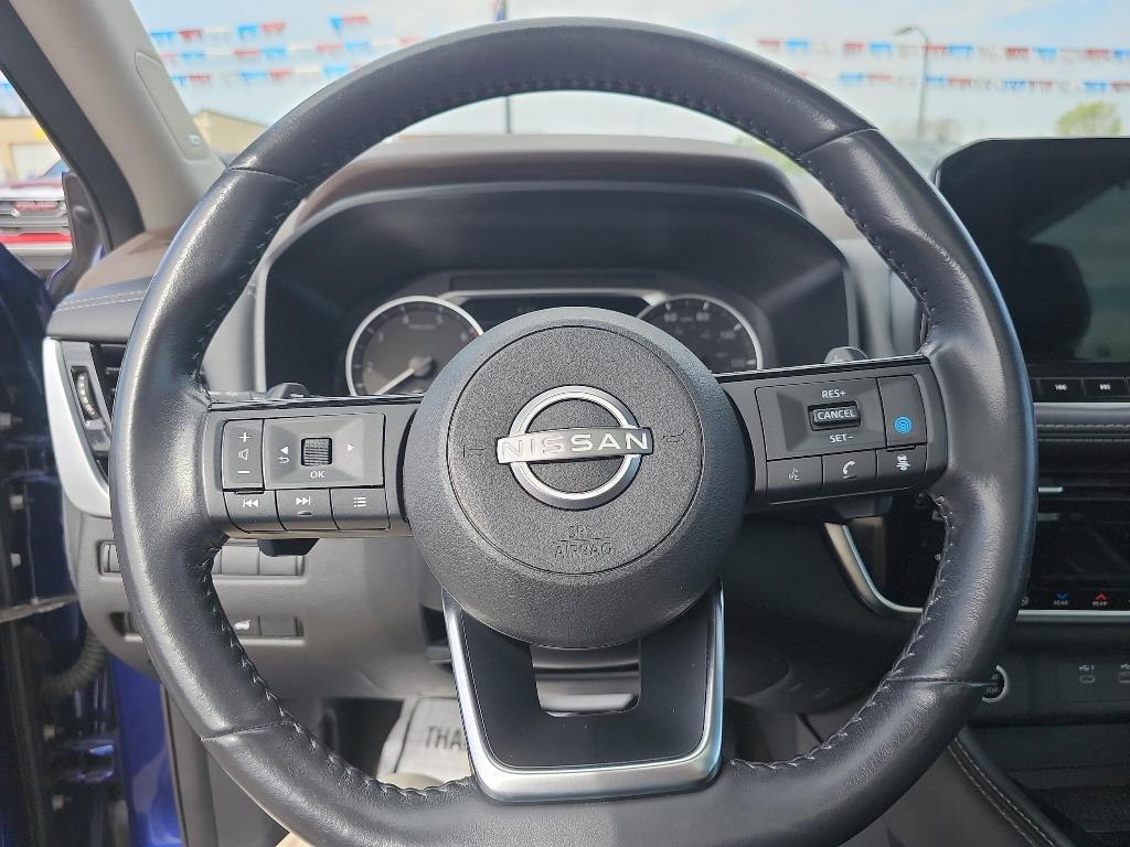 used 2023 Nissan Rogue car, priced at $25,995