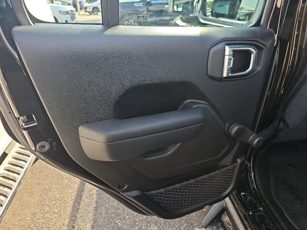 used 2024 Jeep Gladiator car, priced at $38,850