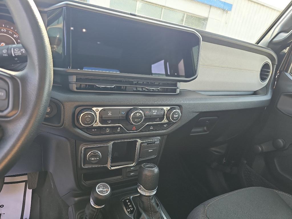 used 2024 Jeep Gladiator car, priced at $38,850