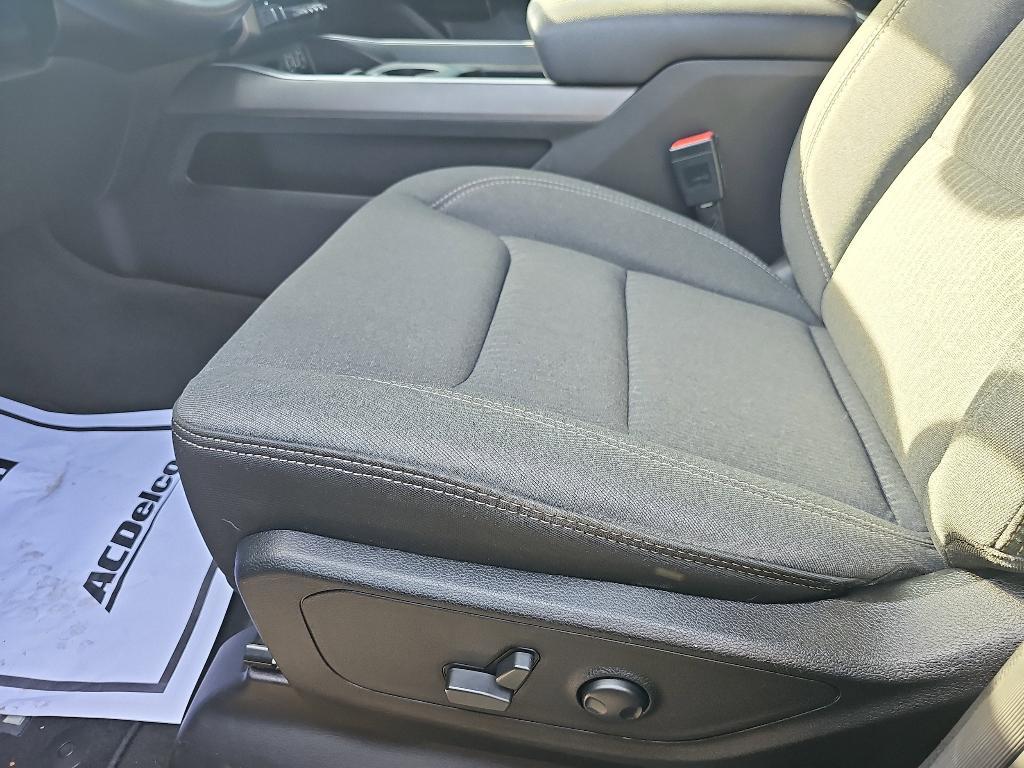 used 2022 Ram 1500 car, priced at $33,215