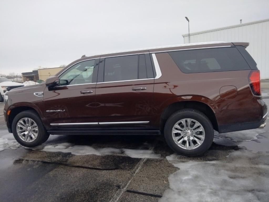 used 2023 GMC Yukon XL car, priced at $69,750