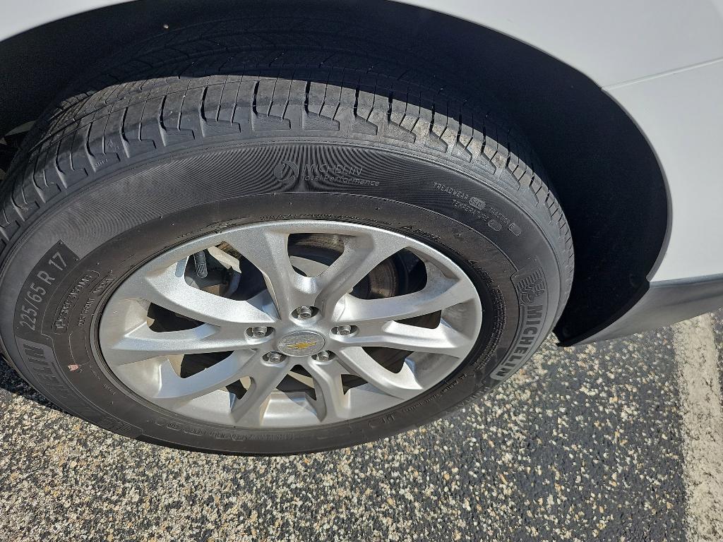used 2020 Chevrolet Equinox car, priced at $18,995
