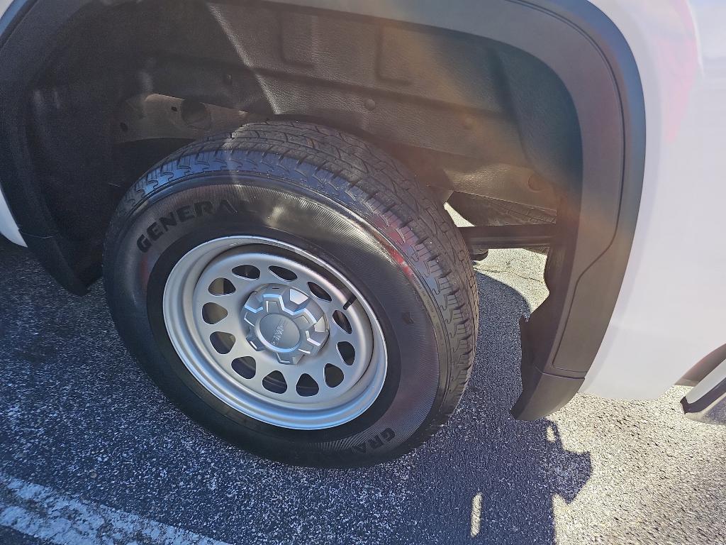 used 2023 GMC Sierra 1500 car, priced at $37,495