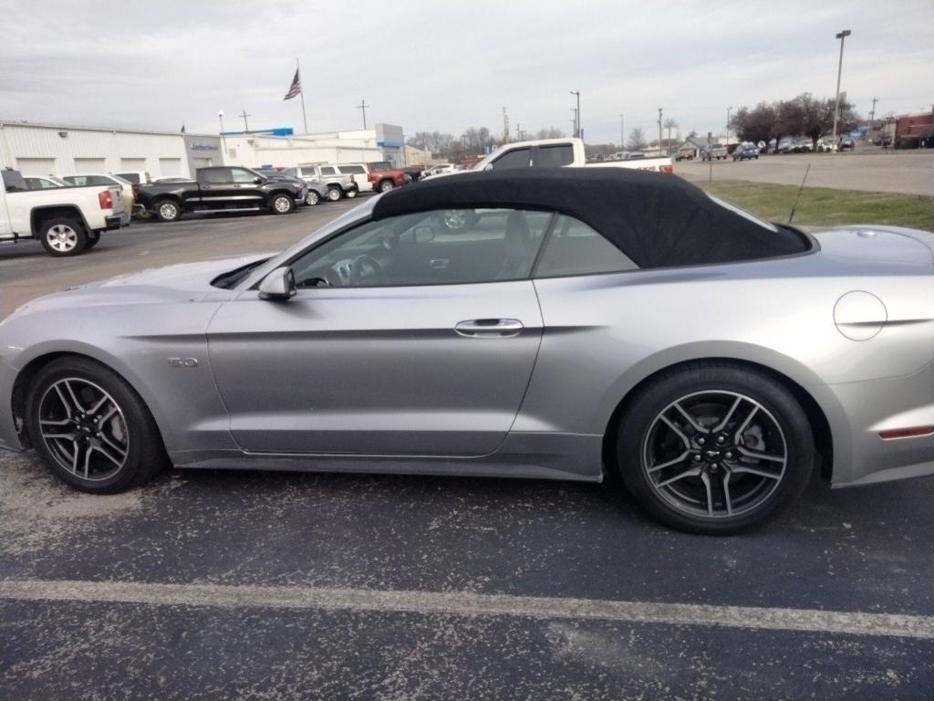 used 2020 Ford Mustang car