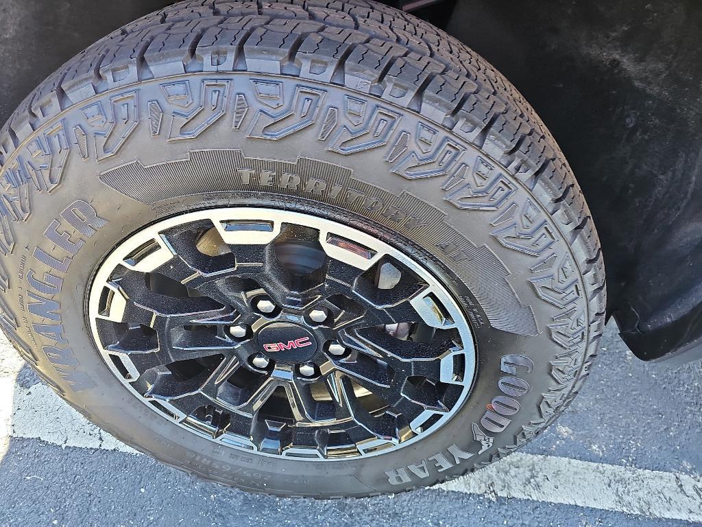 used 2024 GMC Canyon car, priced at $44,530