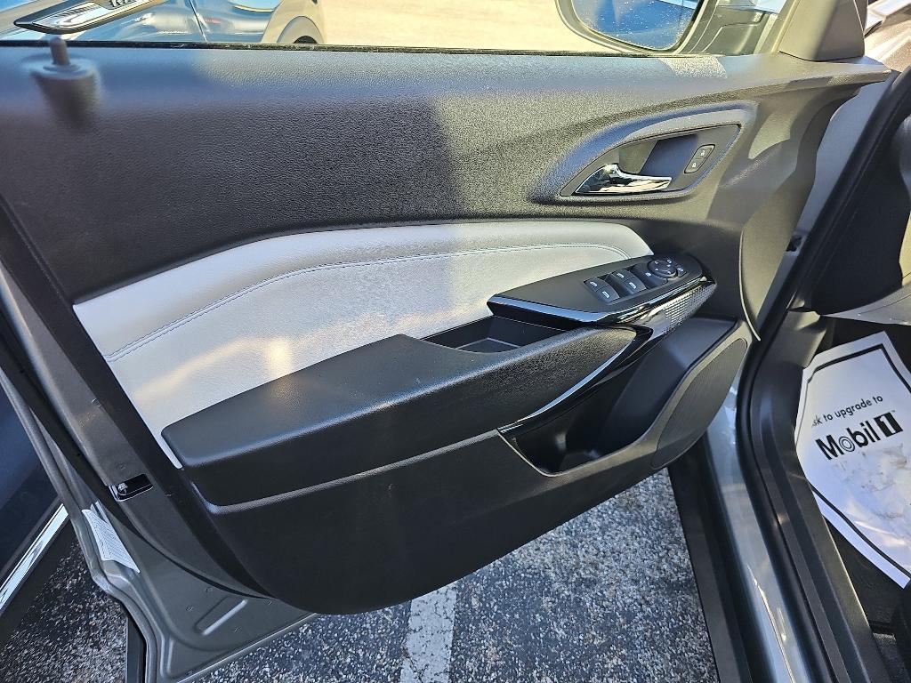 used 2025 Chevrolet Trax car, priced at $23,185