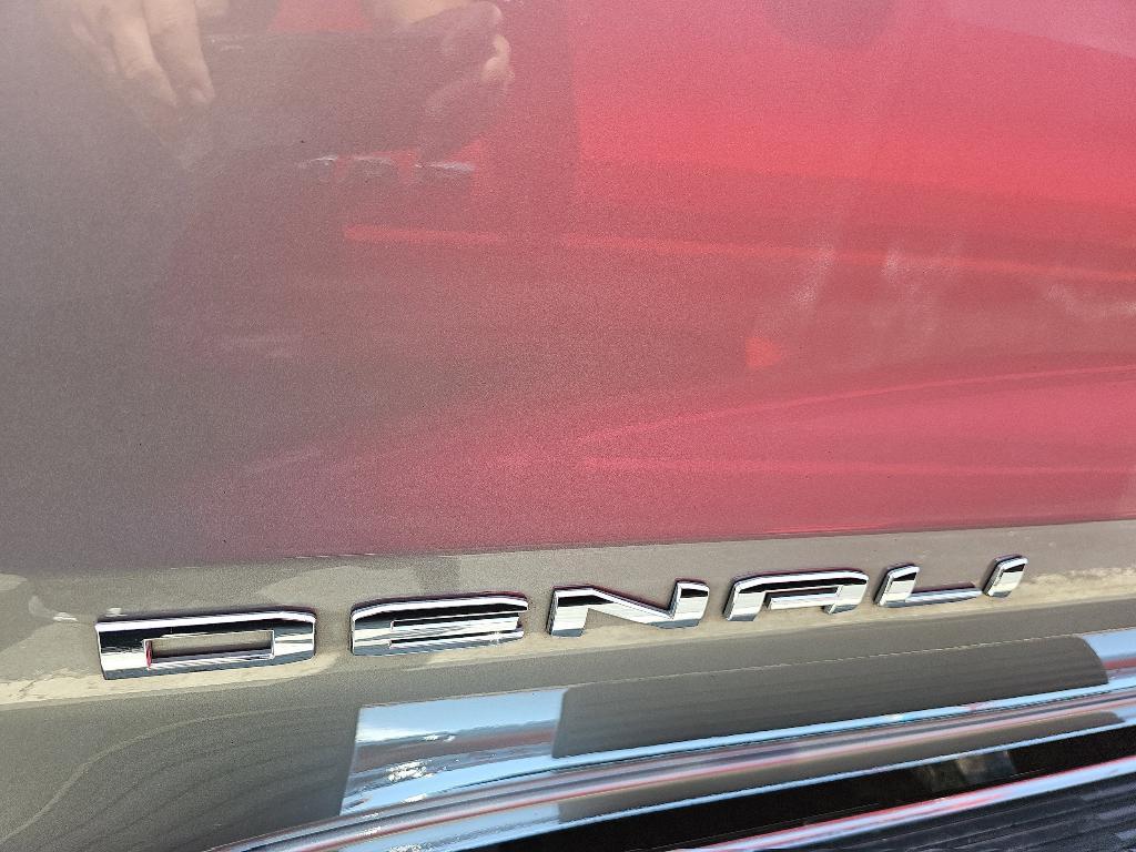 used 2023 GMC Sierra 1500 car, priced at $58,775