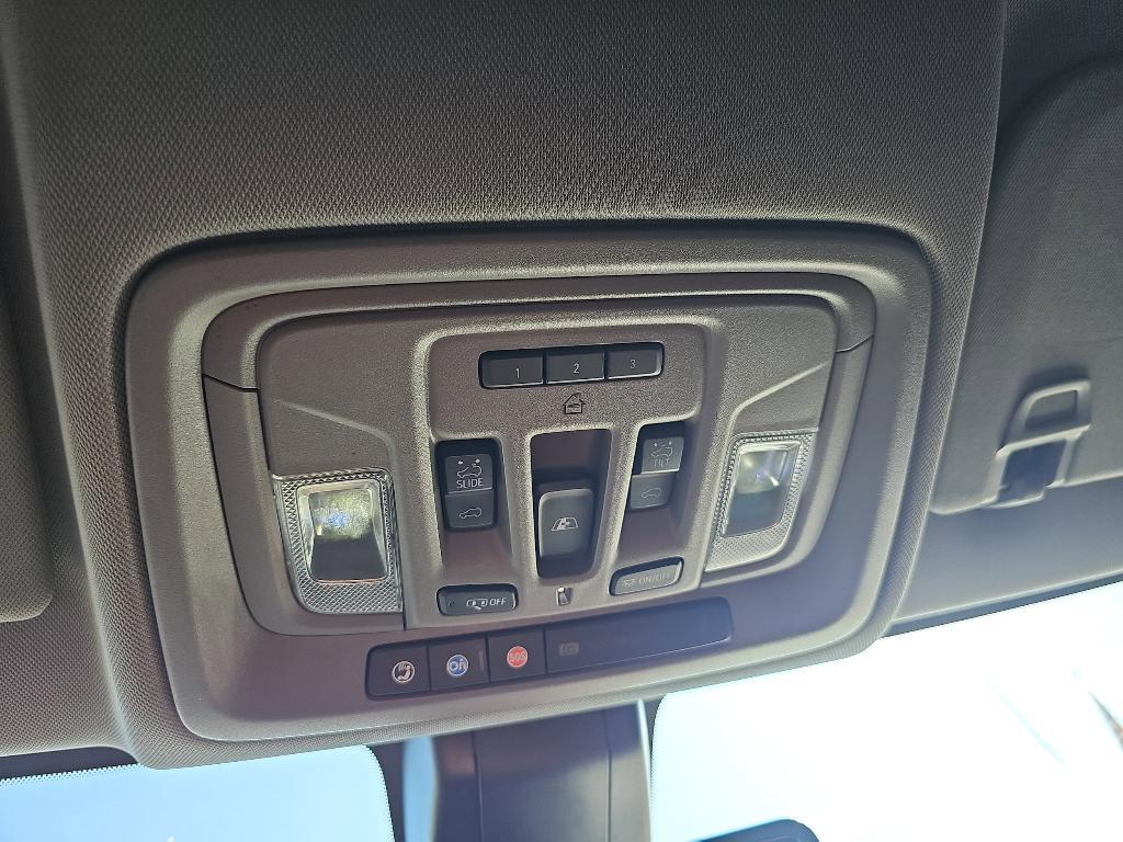 used 2019 Chevrolet Silverado 1500 car, priced at $32,620