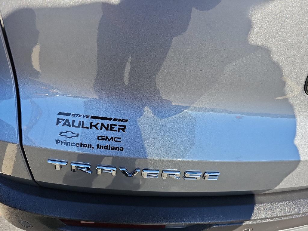 used 2025 Chevrolet Traverse car, priced at $37,275