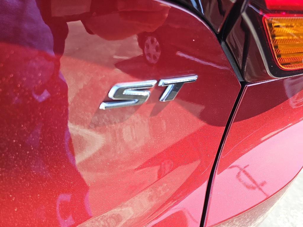 used 2023 Buick Encore GX car, priced at $23,120