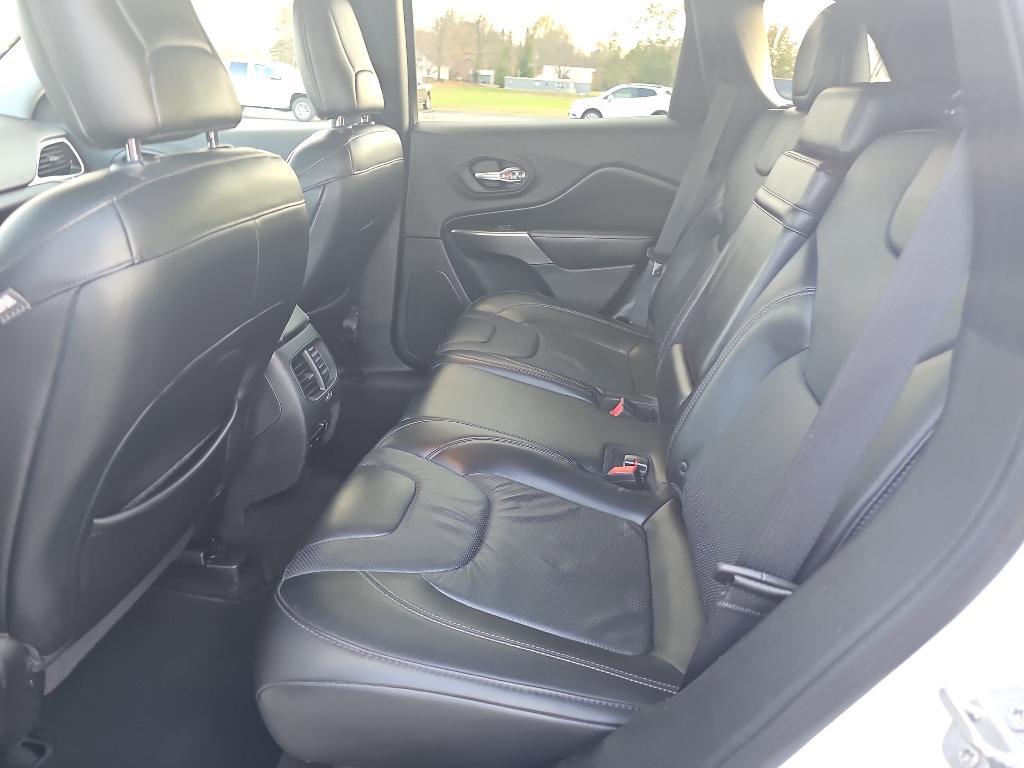 used 2019 Jeep Cherokee car, priced at $15,240