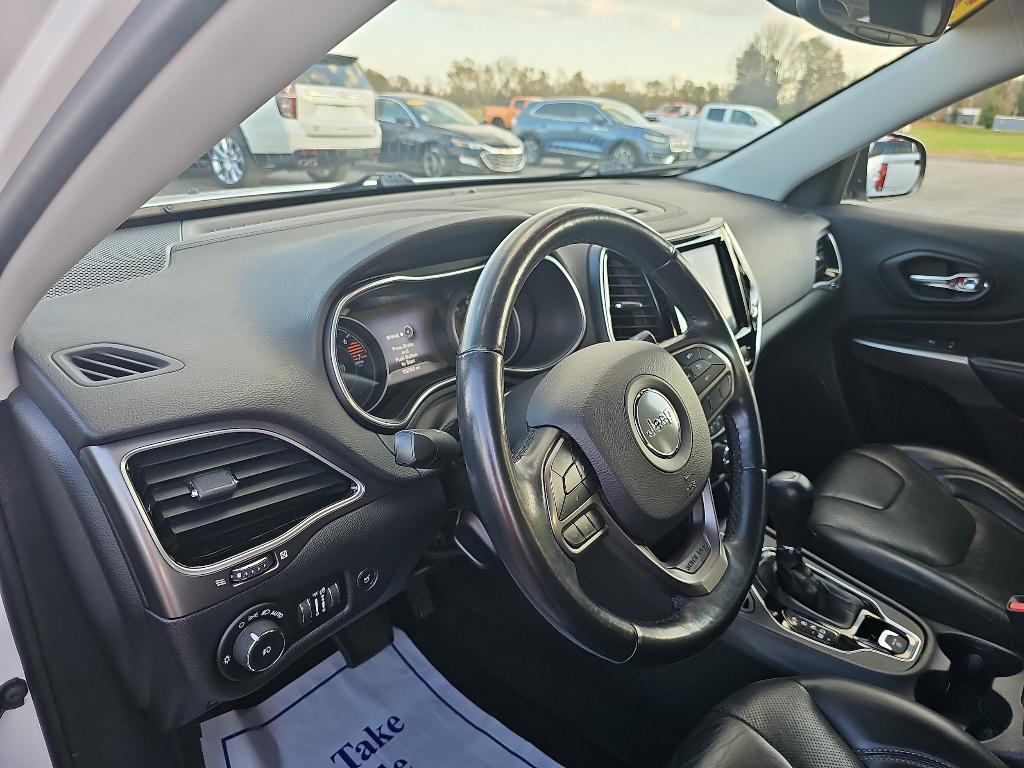 used 2019 Jeep Cherokee car, priced at $15,240