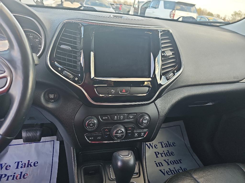 used 2019 Jeep Cherokee car, priced at $15,240