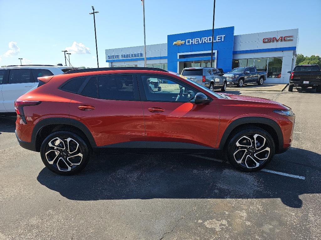 used 2024 Chevrolet Trax car, priced at $25,995