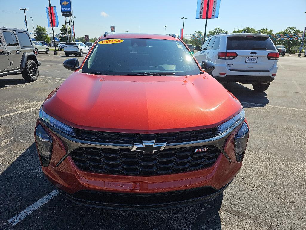 used 2024 Chevrolet Trax car, priced at $25,995