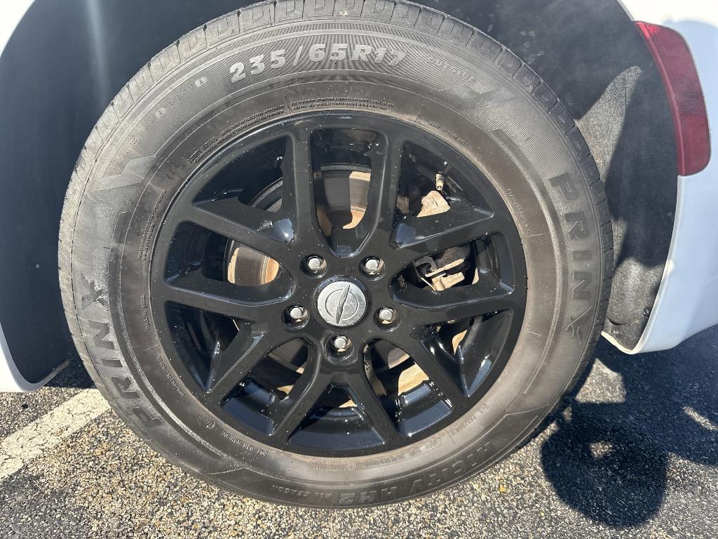 used 2022 Chrysler Pacifica car, priced at $24,680