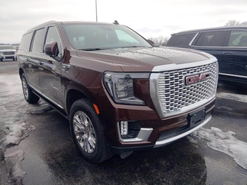 used 2023 GMC Yukon XL car, priced at $73,795