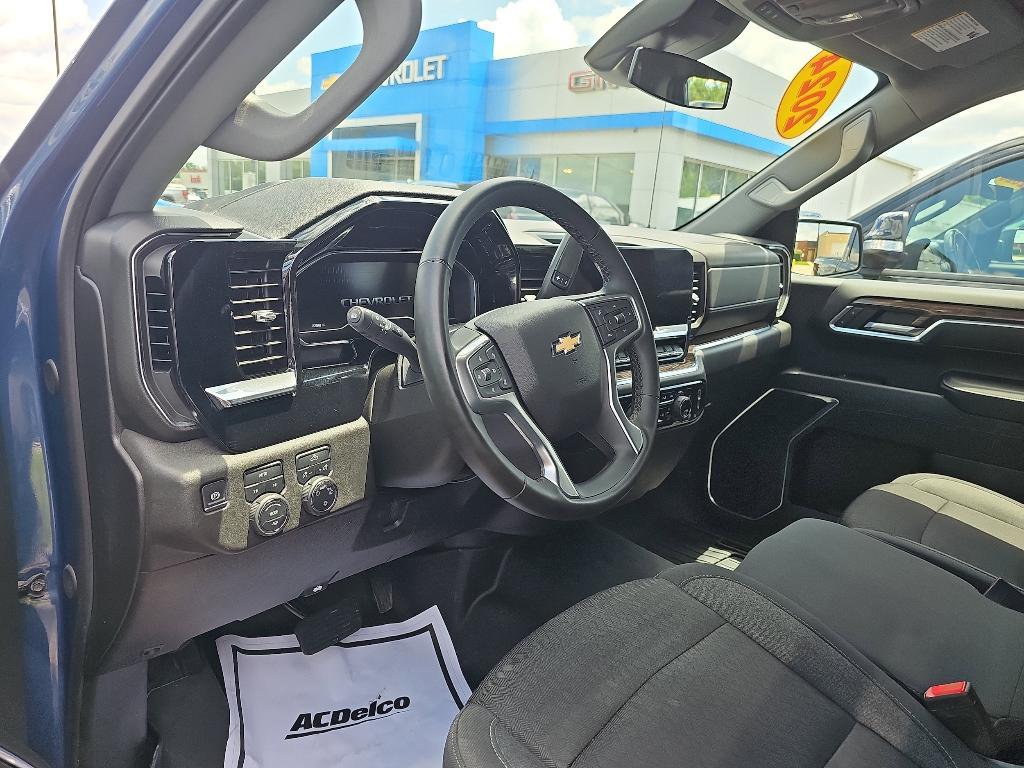 used 2024 Chevrolet Silverado 1500 car, priced at $48,635