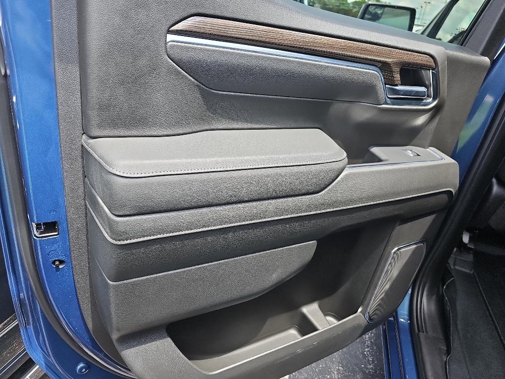 used 2024 Chevrolet Silverado 1500 car, priced at $48,635