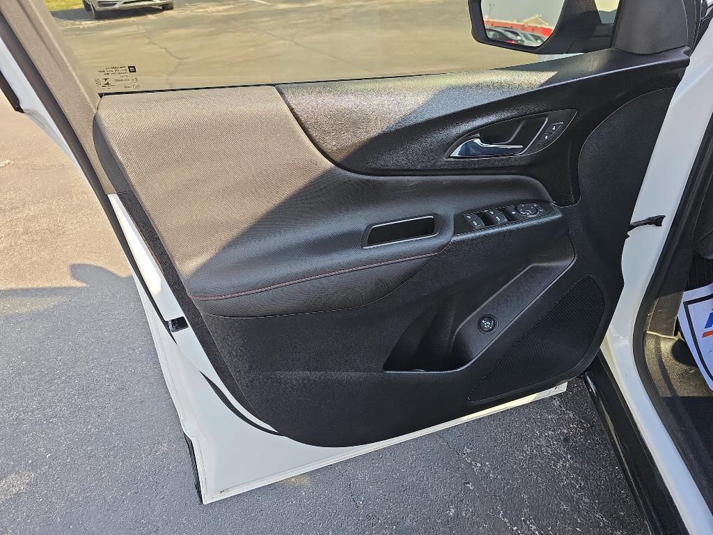 used 2023 Chevrolet Equinox car, priced at $26,985
