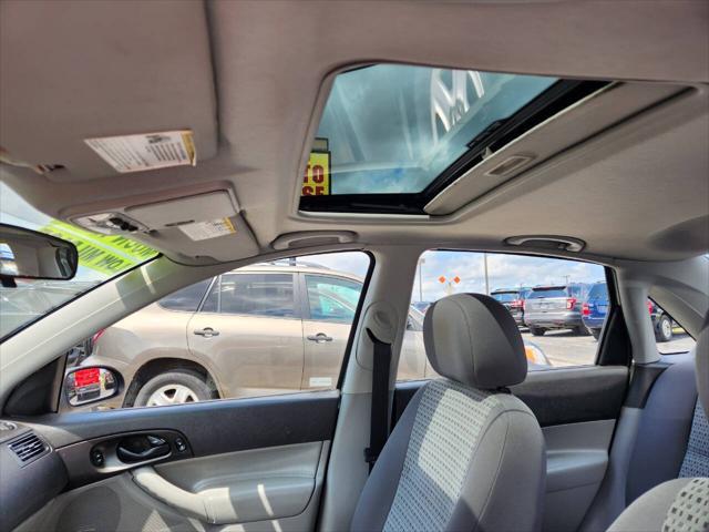 used 2006 Ford Focus car, priced at $3,995