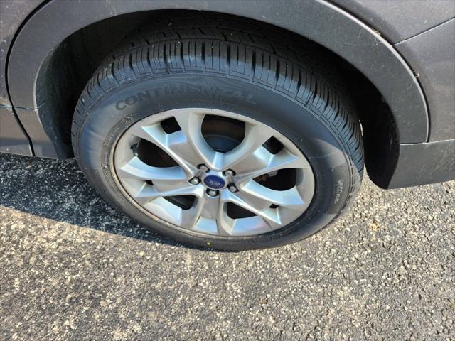 used 2014 Ford Escape car, priced at $7,995
