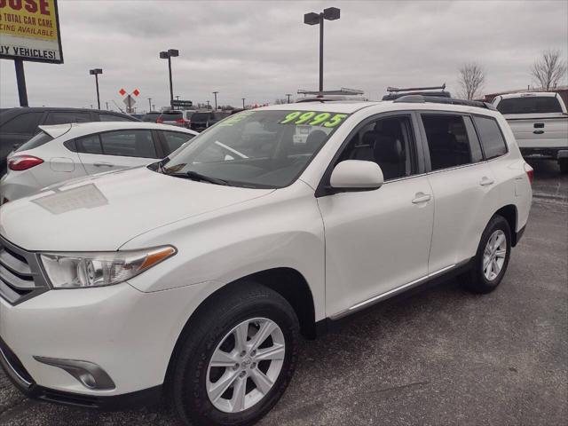 used 2013 Toyota Highlander car, priced at $9,995