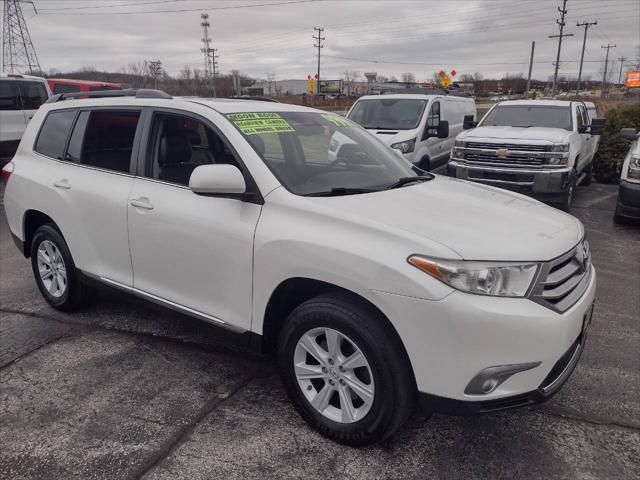 used 2013 Toyota Highlander car, priced at $9,995