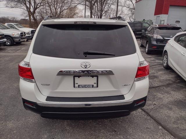 used 2013 Toyota Highlander car, priced at $9,995