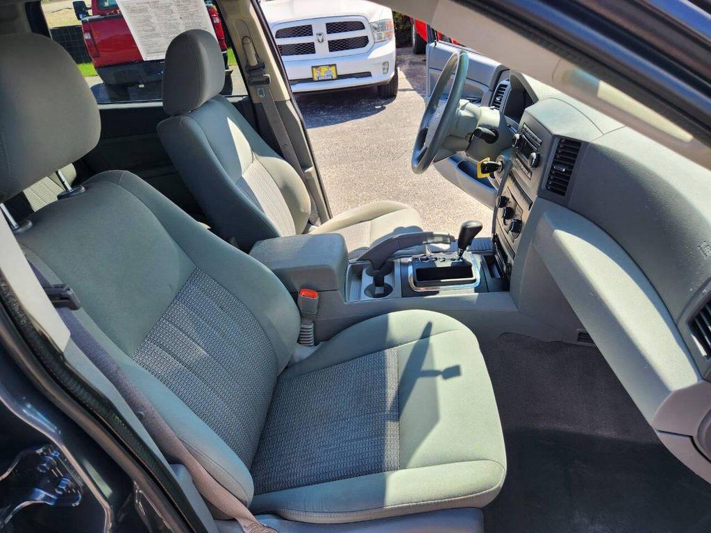 used 2007 Jeep Grand Cherokee car, priced at $6,995