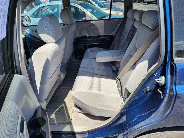 used 2003 Toyota Highlander car, priced at $5,995