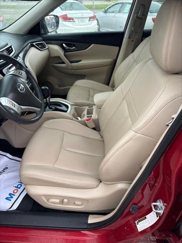 used 2016 Nissan Rogue car, priced at $13,995