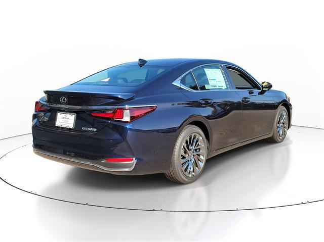 new 2025 Lexus ES 300h car, priced at $56,649