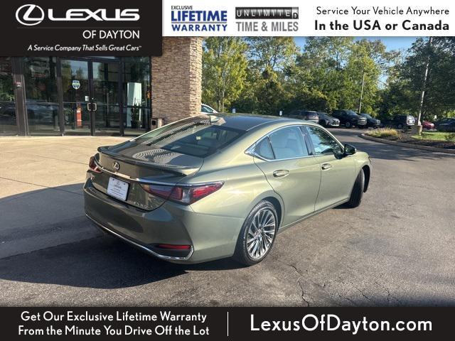 used 2025 Lexus ES 300h car, priced at $51,500