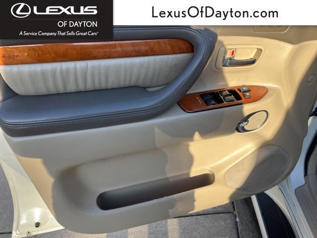 used 2005 Lexus LX 470 car, priced at $9,000