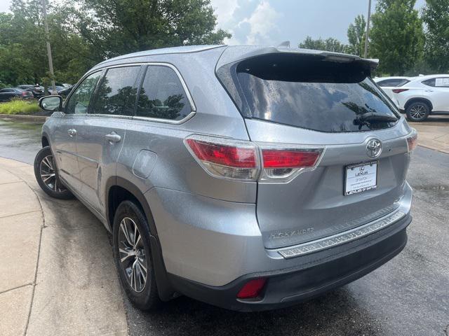 used 2016 Toyota Highlander car, priced at $22,250