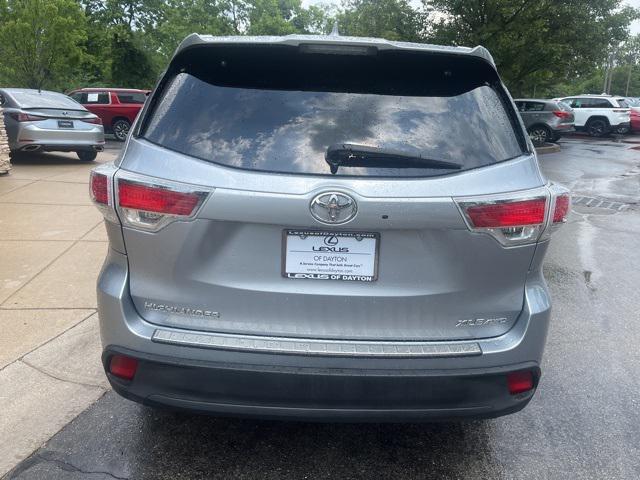 used 2016 Toyota Highlander car, priced at $22,250