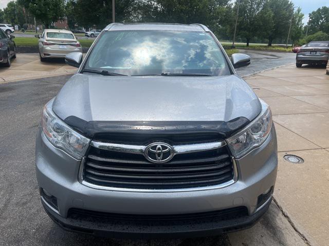 used 2016 Toyota Highlander car, priced at $22,250