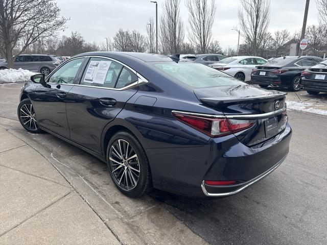 used 2025 Lexus ES 300h car, priced at $45,495