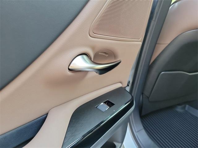 new 2025 Lexus ES 300h car, priced at $51,519