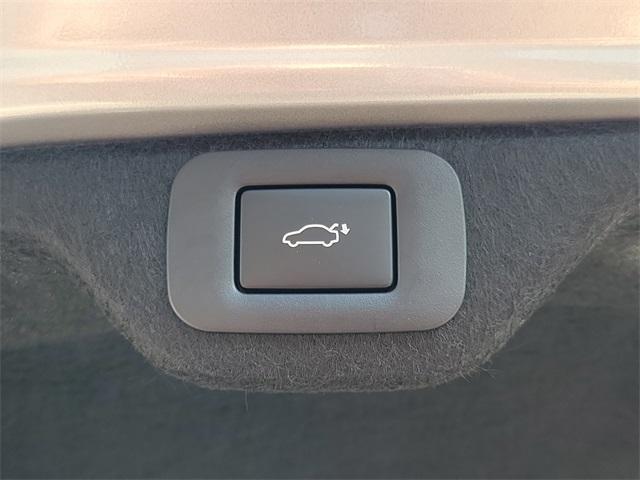 new 2025 Lexus ES 300h car, priced at $51,519