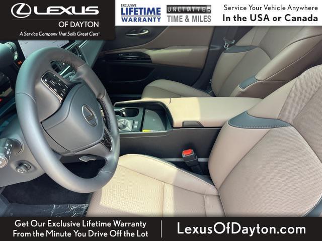 used 2025 Lexus ES 300h car, priced at $47,525